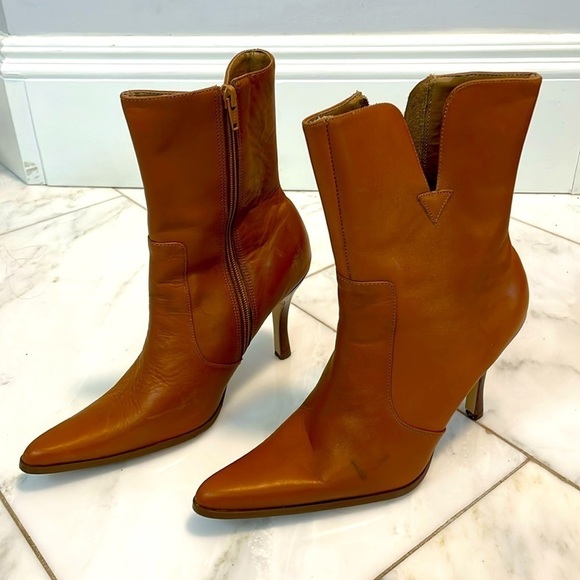 Wild Pair Serena cognac midcalf booties size 7.5 - Picture 1 of 11